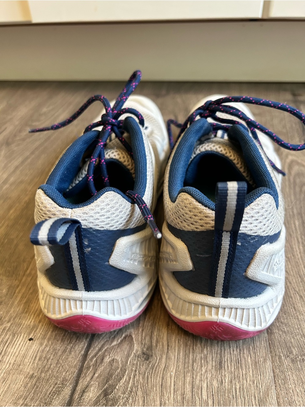 Columbia White Mesh Sneakers with Blue and Pink Details - Picture 4 of 9